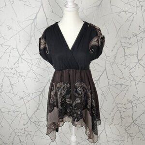 Le Chateau Paisley Printed Chiffon Babydoll Hanky Hem Y2K Tunic